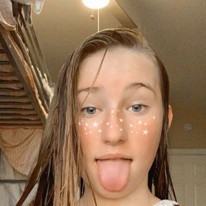 Meet your Posher, Lana